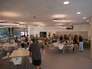 Internationales Buffet in der Mensa